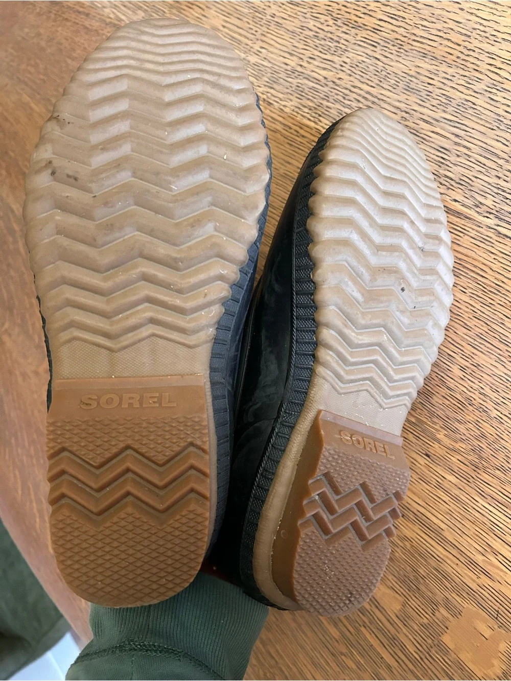 Sorel Big Kids Tan Lace-Up Boots size 7